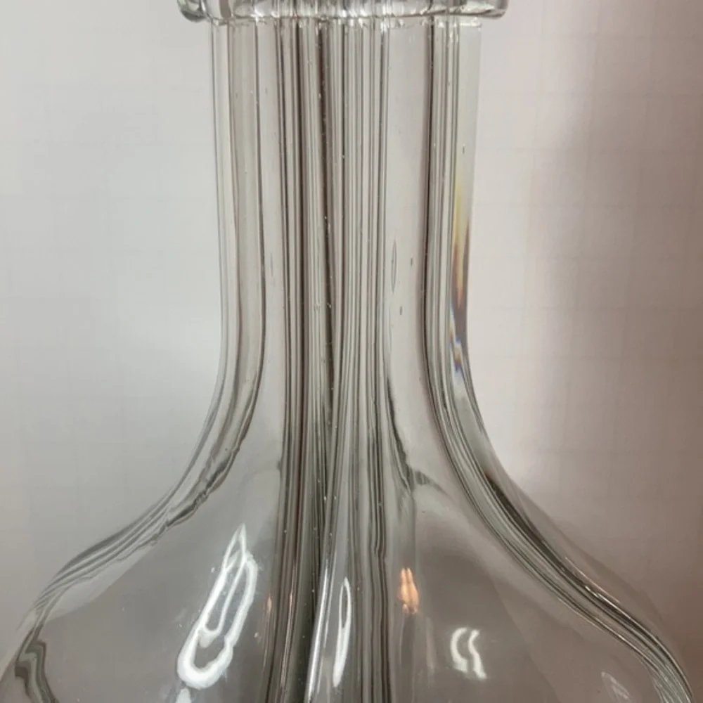 VTG 4 chamber glass liquor decanter bottle